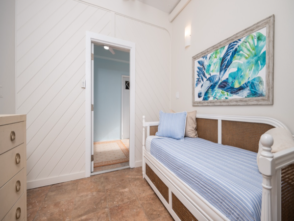 Luxury Villa Retreat 5_Bedroom - Spacious & Comfortable Accommodation